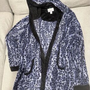 Elegant Leopard Print Teddy Jacket